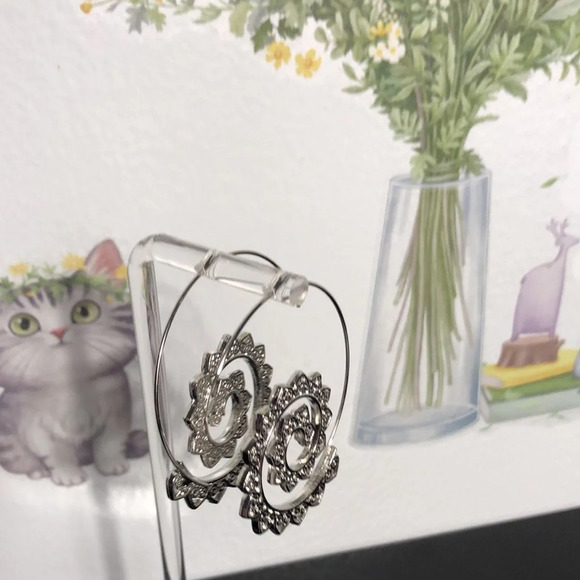 Spiral Gear Heart Shape Women Party Hoop Earrings Jewelry Accessories - Picture 2 of 5